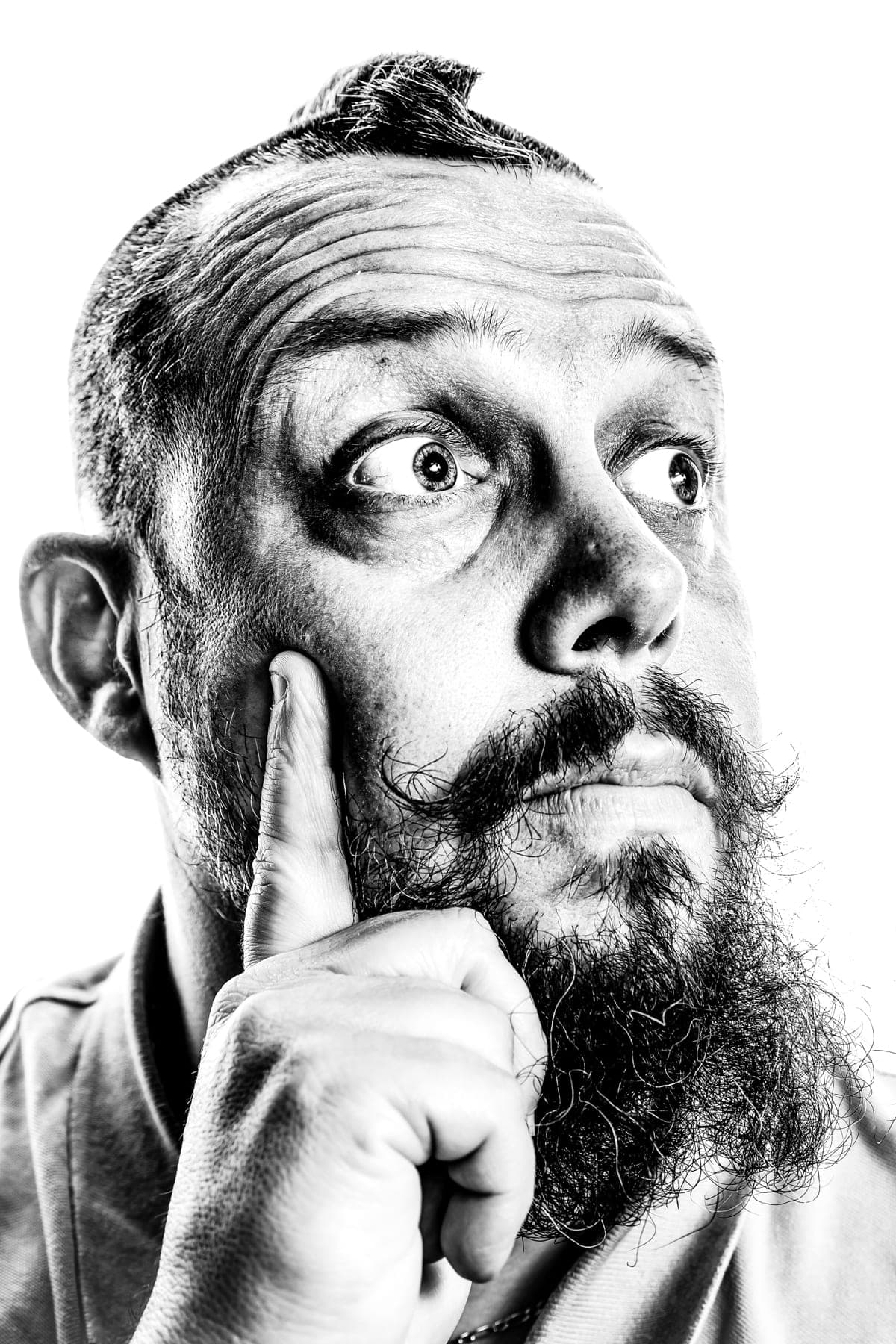 Portrait noir et blanc homme mature — photographe portrait artistique Montauban