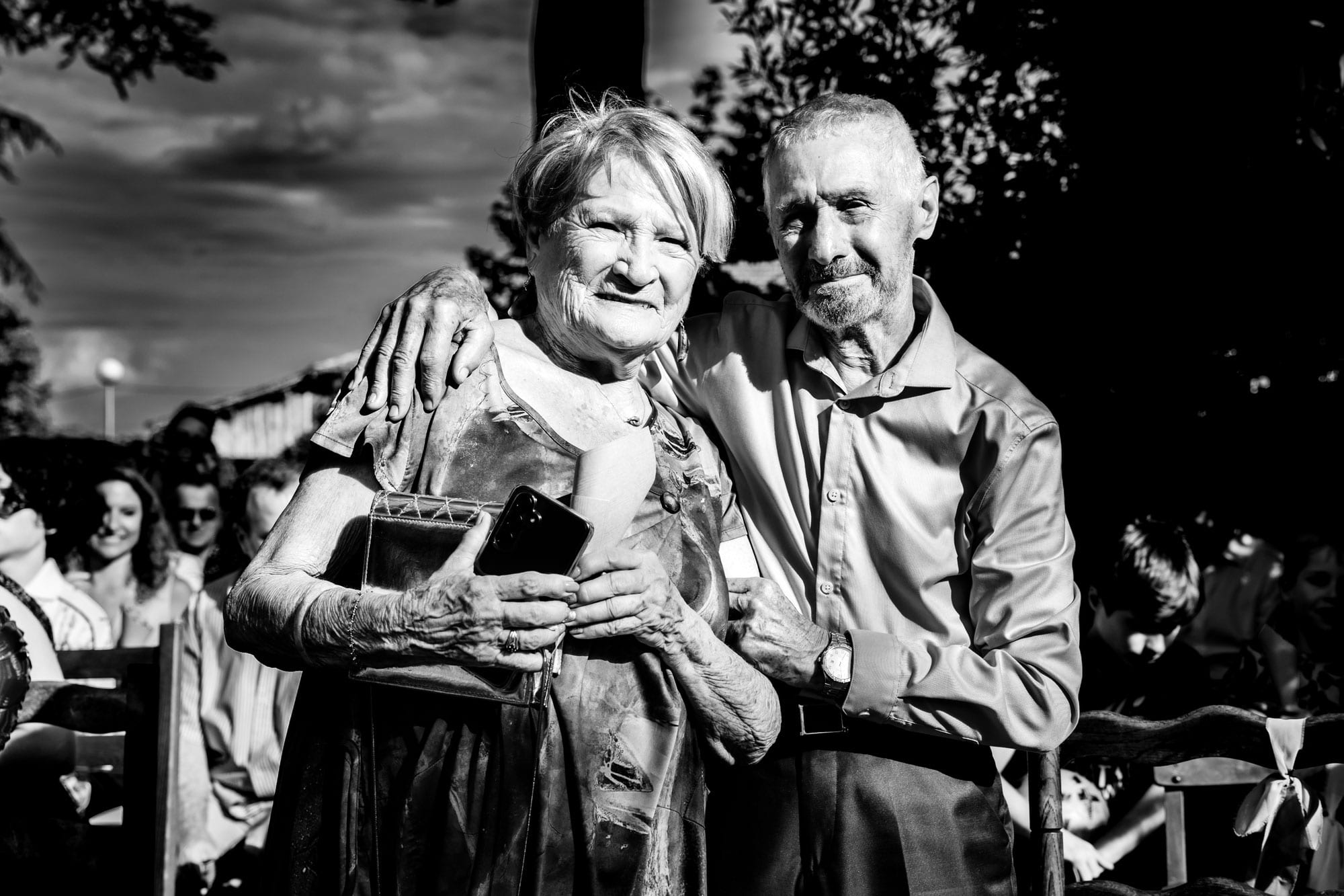 Mariage original à la Maison du Saula — complicité entre les mariés